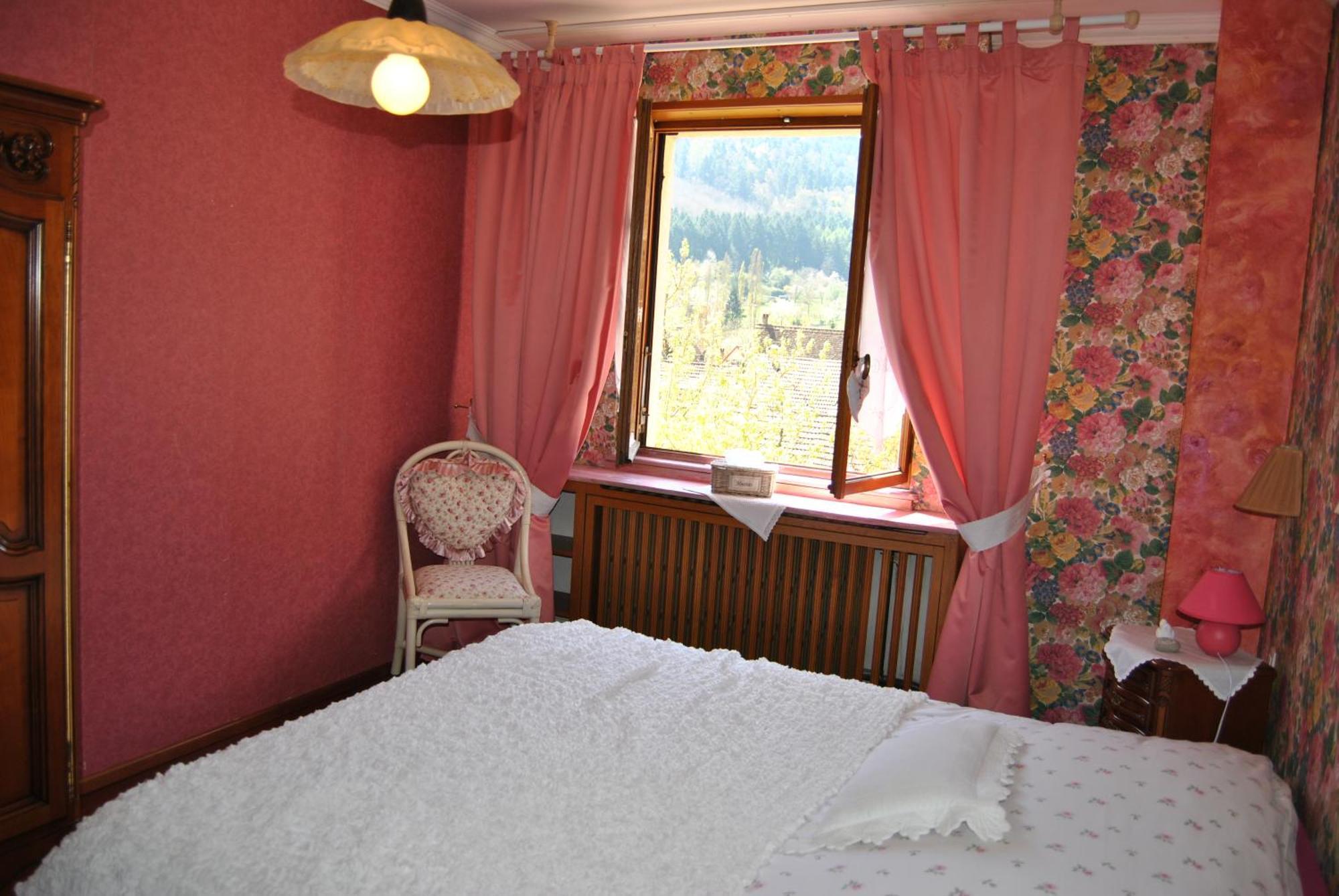Appartements & Chambres Les Loges Du Capucin Kaysersberg-Vignoble Room photo